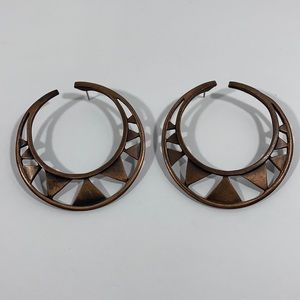 Vintage signed Dauplaise geometric earrings
